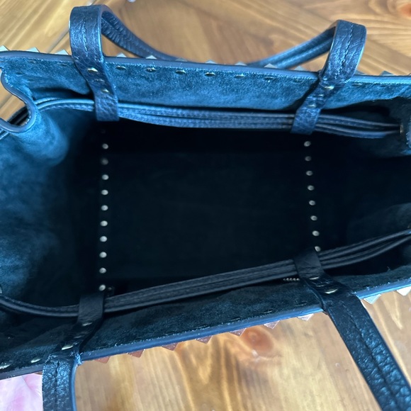 Valentino Garavani Small tote bag/Handbag in Excellent Condition - Picture 6 of 7